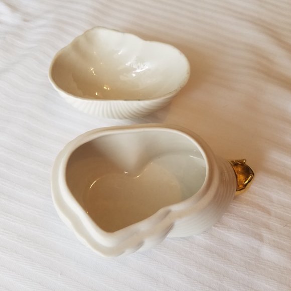 Porcellane D'Arte Agostinelli Ivory and Gold Snail Trinket Box Italy - Picture 3 of 6